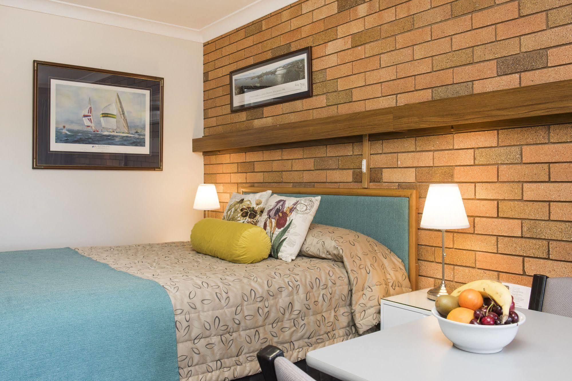 מודגי Ningana Motel מראה חיצוני תמונה
