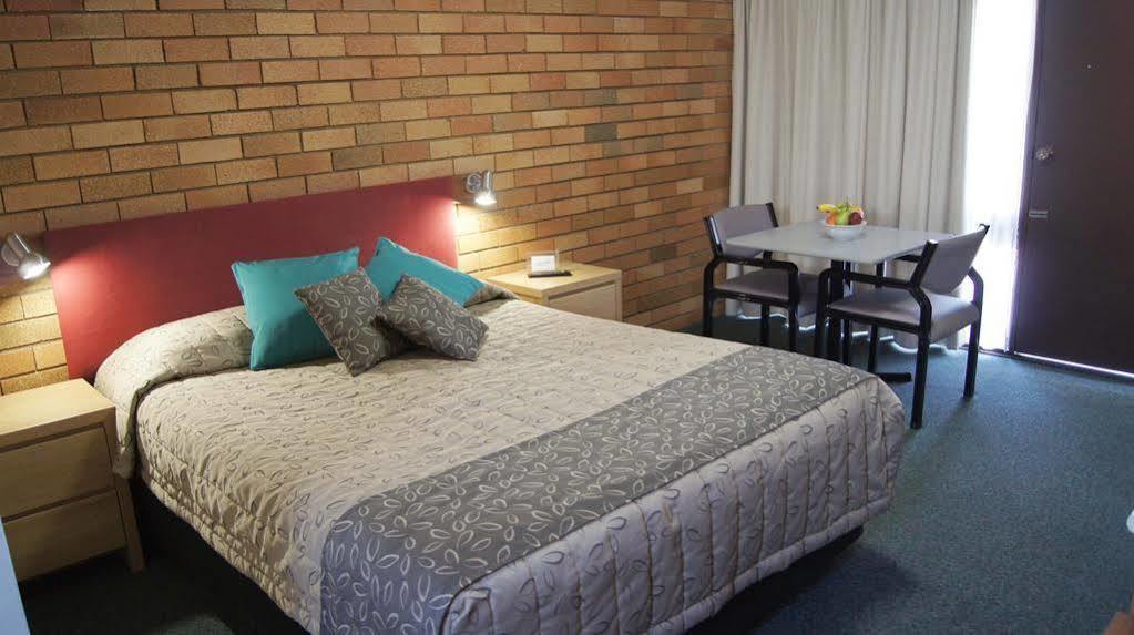 מודגי Ningana Motel מראה חיצוני תמונה