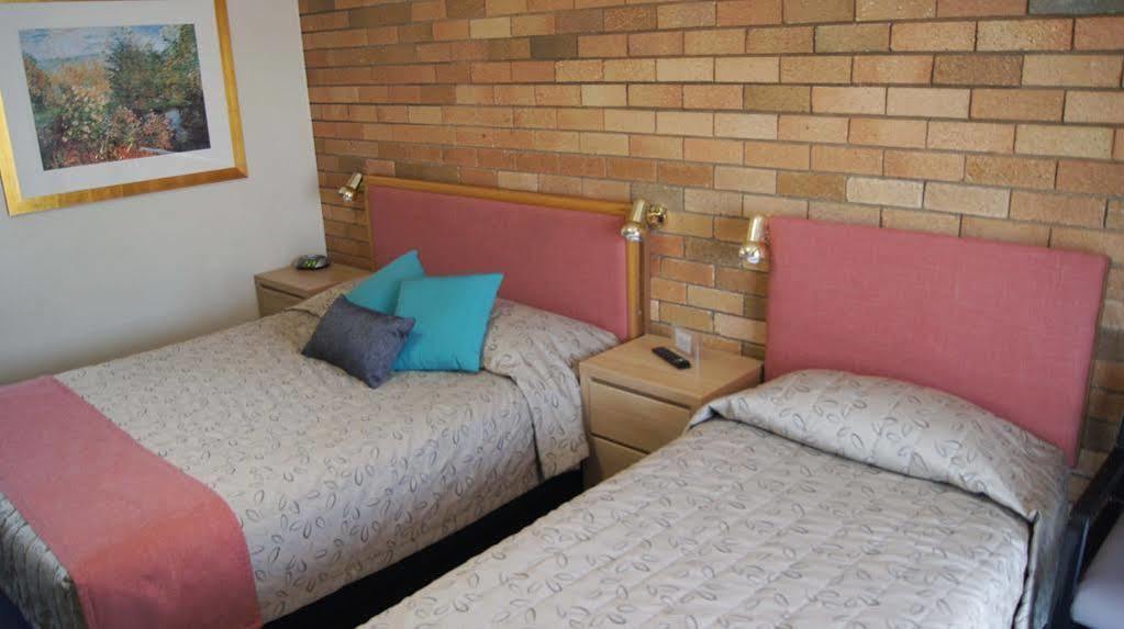מודגי Ningana Motel מראה חיצוני תמונה